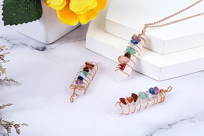 GEHECRST Natural Raw Clear Quartz Point Pendant Necklace Reiki 7 Chakra Healing Crystal Gemstone Chips Rose Gold Copper Wires Wrapped Necklace for Men, Women