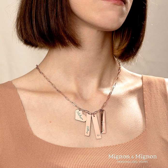 MignonandMignon Custom Engraved Multiple Kids Names Necklace for Mom Birthday Handmade Jewelry Paper Chip Chain with Heart Charm Vertical Nameplate Bar Pendant