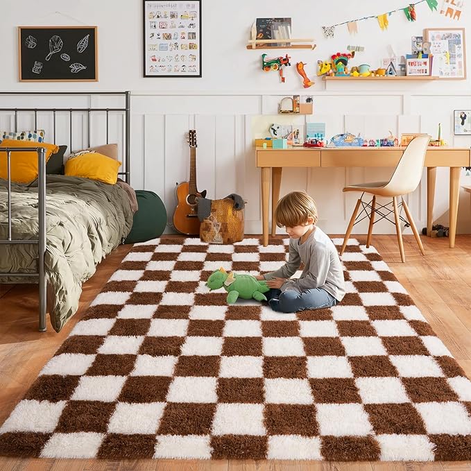 Pionblank Fluffy Area Rug for Bedroom 5x7, Modern Indoor Shag Carpet, Soft Plush Non Slip Checkered Rugs for Living Room Kids Room Home Decor, Brown and Cream White