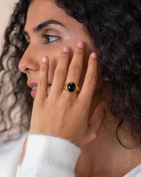 YeGieonr Gold Signet Rings for Women Non Tarnish Gold Rings, Waterproof Gemstones Statement Ring, 18K Gold Plated Stainless Steel Gem Stone Jewelry Gift for Everyday Wear