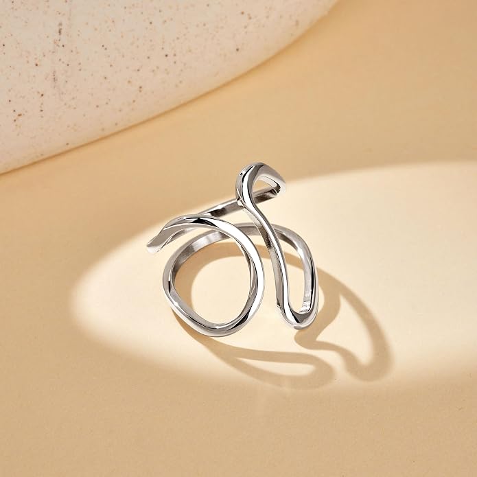 Gelbesty Waterproof Gold Statement Rings for Women, 14K Gold Plated Chunky Open Stackable Rings Non Tarnish Fashion Adjustable Stainless Steel Pinky Knuckle Signet Vintage Ring Jewelry Size 5-11