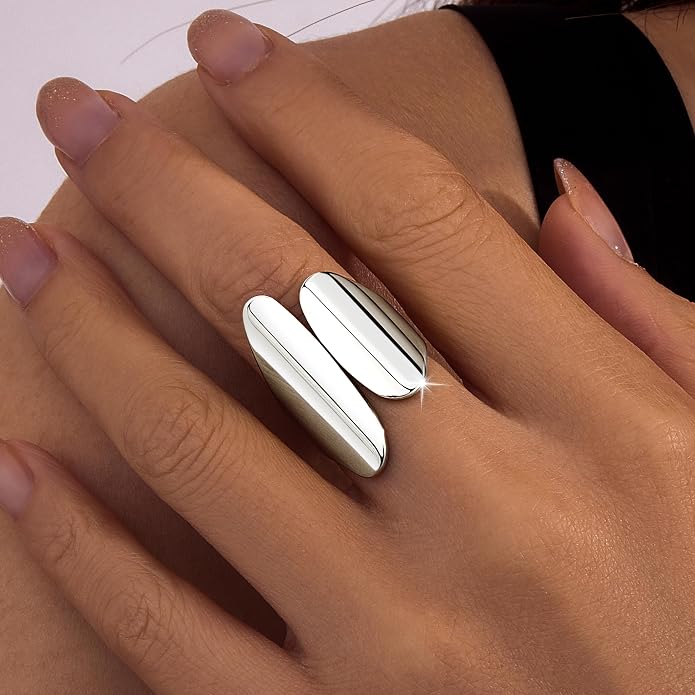 Gelbesty Waterproof Gold Statement Rings for Women, 14K Gold Plated Chunky Open Stackable Rings Non Tarnish Fashion Adjustable Stainless Steel Pinky Knuckle Signet Vintage Ring Jewelry Size 5-11