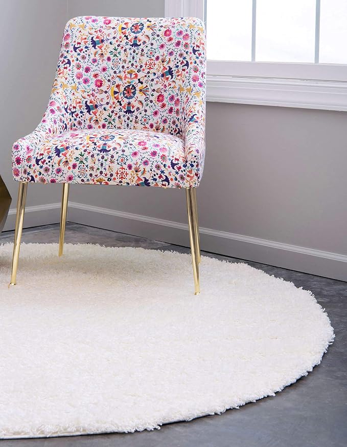 Unique Loom Solid Shag Collection Area Rug (6' 1" Round, Snow White) | Modern solid area rug for dining room, entryway & bedroom. Stain-resistant, easy-care, kid & pet friendly
