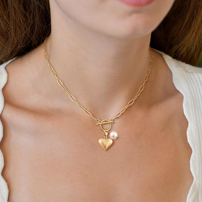 Tewiky Cute Heart Necklace Tiny 14k Gold Heart Pendant Choker Necklaces Small Gold Love Open Heart Chain Necklace for Women Dainty Gold Necklace Gifts for Her