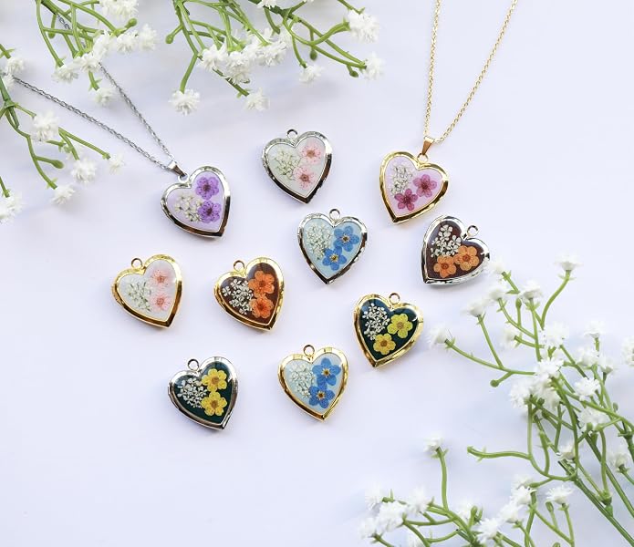 Handmade Heart Shaped Dried Pressed Forget Me Not Flower Photo Locket Pendant Necklace