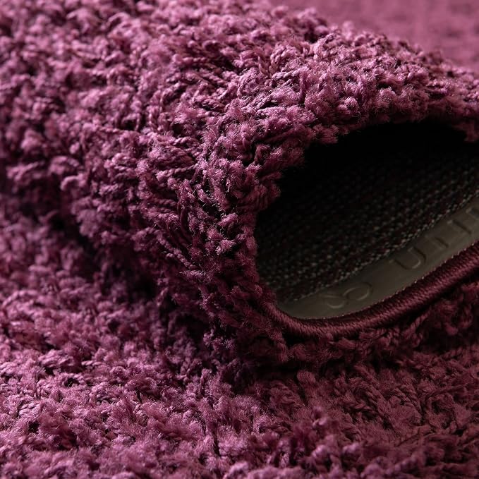 Unique Loom Solid Shag Collection Area Rug (7' 1" x 10' Rectangle, Eggplant Purple)