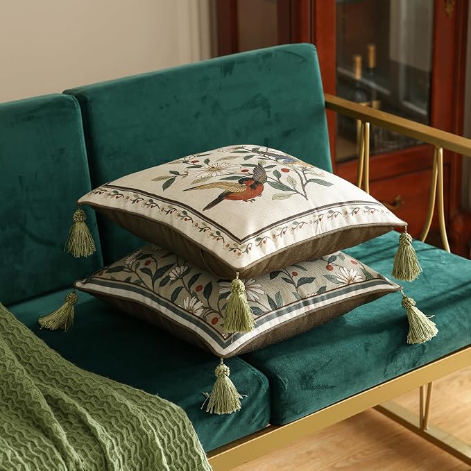 ISAENNE Designer Elegant Linen Throw Pillow Cover,Set of 4-Brune Set | French Cottage Pillow Cover,Concealed Zipper,Floral Pattern,Sofas,Bedroom,Living Room,Lounge Chairs,All Season Home Decor