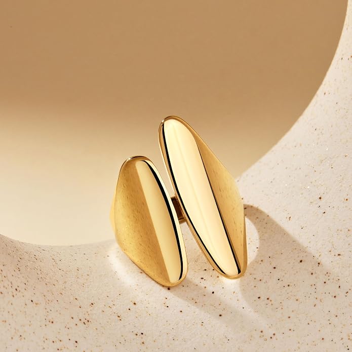 Gelbesty Waterproof Gold Statement Rings for Women, 14K Gold Plated Chunky Open Stackable Rings Non Tarnish Fashion Adjustable Stainless Steel Pinky Knuckle Signet Vintage Ring Jewelry Size 5-11