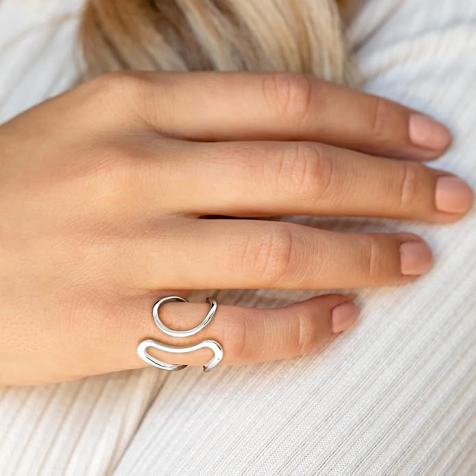 Gelbesty Waterproof Gold Statement Rings for Women, 14K Gold Plated Chunky Open Stackable Rings Non Tarnish Fashion Adjustable Stainless Steel Pinky Knuckle Signet Vintage Ring Jewelry Size 5-11