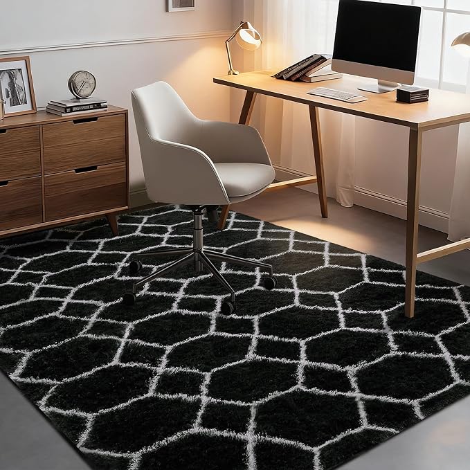 Fluffy Rug for Living Room, Soft Modern 8x10 Black and White Shag Area Rugs | Non Slip Black Carpet for Bedroom, Home Decor Aesthetic, Washable Large Fuzzy Plush Floor Mat for Nursery Teen Dorm