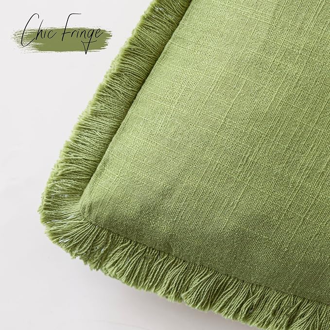 Foindtower Set of 2 Decorative Linen Fringe Throw Pillow Covers Cozy Boho Farmhouse Cushion Cover with Tassels Soft Accent Pillowcase for Couch Sofa Bed Living Room Home Decor,22×22 Inch,Lush Green