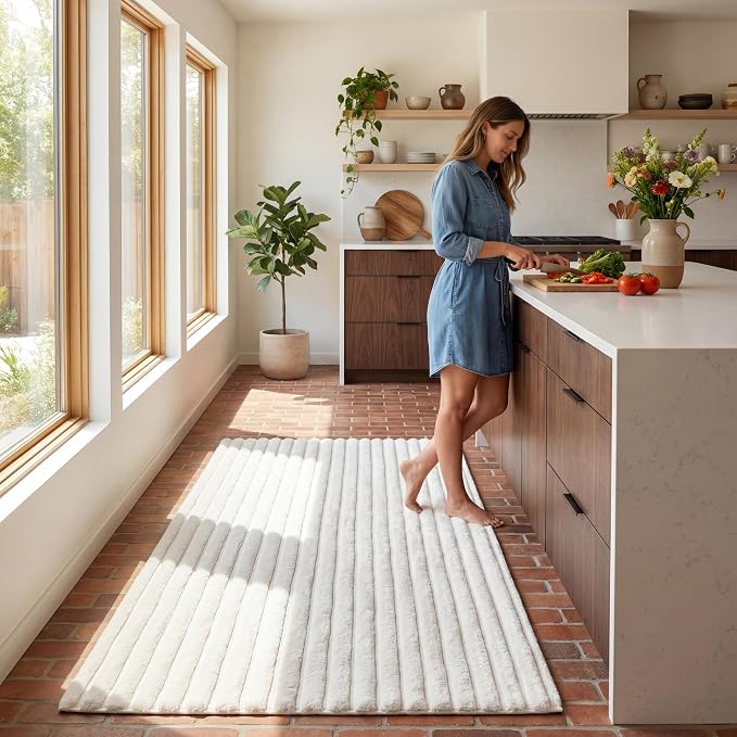 nuLOOM Kai Off White Striped Washable Area Rug, 4' x 6' | Nuloom Kai Striped 4' x 6' Machine Washable Area Rug for Living Room Bedroom Dining Room, Off White