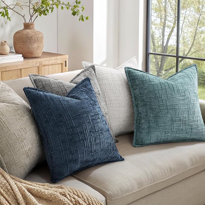 decorUhome Chenille Throw Pillow Covers 16x16 Set of 2, Soft Textured Slubby Modern Decorative Pillow Covers with Elegant Design for Couch, Sofa, Living Room, Light Grey
