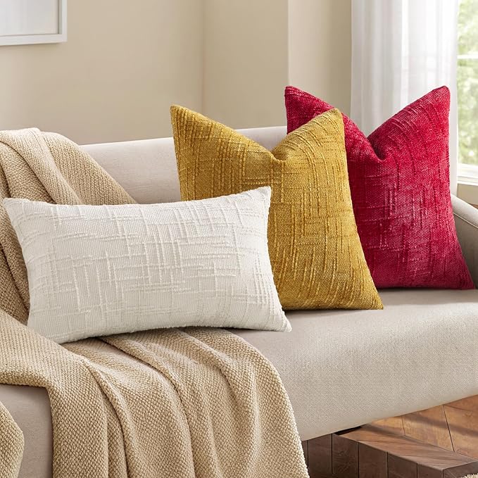decorUhome Textured Chenille Throw Pillow Covers 18x18 Set of 2 Red | Fall Modern Farmhouse Soft Cozy Slubby Couch Pillow Cases Boho Decorative Pillow Cases for Bed Sofa Living Room Home Decor