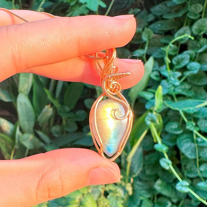 Handmade Wrapped Labradorite Crystal Pendant Necklace - Dainty Charm Copper Wired Necklace, Healing Crystals and Gemstones, Vintage Jewelry for Women, Men's Necklace, Boho Black Stone Protection Birthstone Jewelry