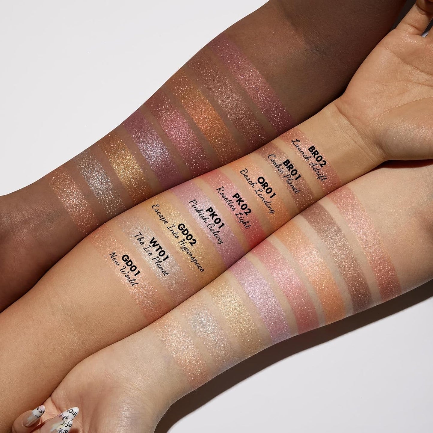 FOCALLURE Shimmer Face Highlighter Makeup Powder, Gel to Powder Glow Finish, Leaving a Lightweight & Healthy Radiance, Long Lasting Luminous Face Body Highlighter Makeup,BR02 Launch Adrift