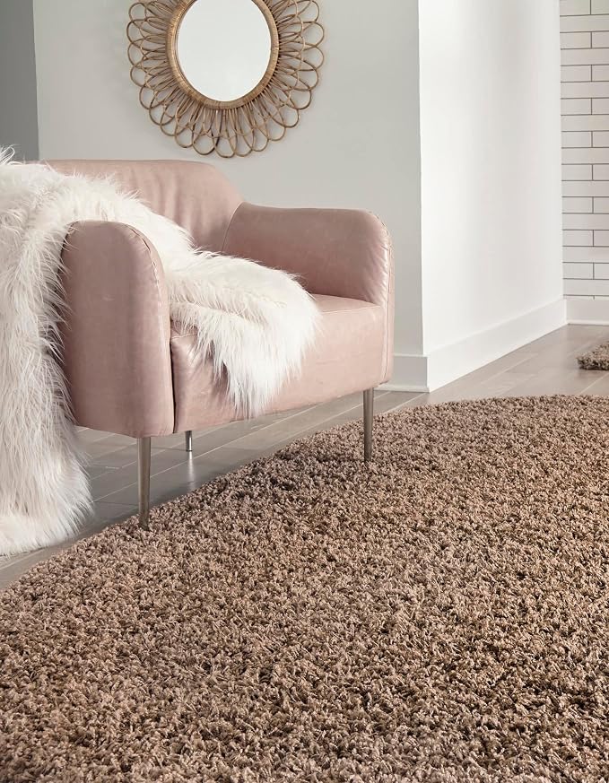 Unique Loom Solid Shag Collection Area Rug (3' 3" x 5' 3" Oval, Sandy Brown)