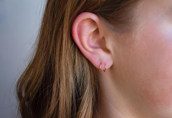 TINY Twist Huggie Hoop Earrings for Women, Gold or SIlver Double Hoop for Single Piercing, Dainty Everyday Earrings, Hypoallergenic Minimal Jewelry Gift for Her, 7mm