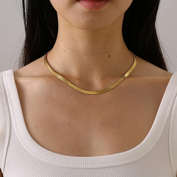 Gold Chain Necklace for Women Dainty Simple Satellite Beaded Twisted Chain Choker Necklace Everyday Jewelry Christmas Gifts