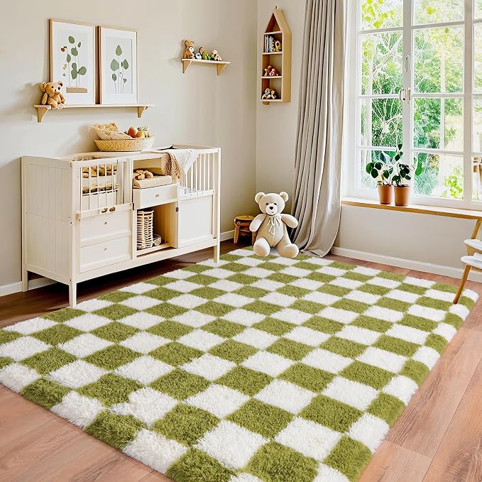 Pionblank Fluffy Area Rug for Bedroom 5x7, Modern Indoor Shag Carpet, Soft Plush Non Slip Checkered Rugs for Living Room Kids Room Home Decor, Grass Green and White