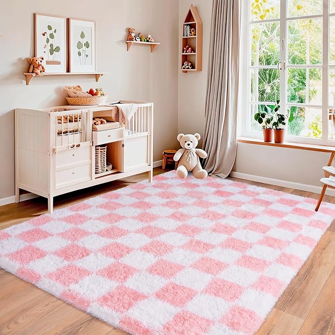 Pionblank Fluffy Area Rug for Bedroom 4x6, Modern Indoor Shag Carpet, Soft Plush Non Slip Checkered Rugs for Living Room Kids Room Home Decor, Pink and White