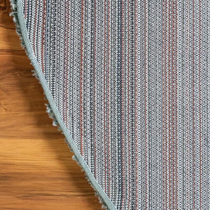 Unique Loom Solid Shag Collection Area Rug (6' 1" Round, Light Slate Blue)