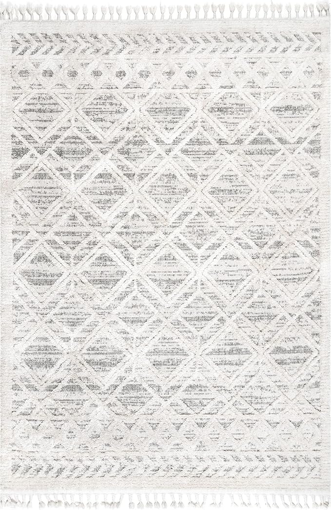 nuLOOM 5x8 Ansley Moroccan Tassel Area Rug, Light Grey, High-Low Textured Bohemian Design, Plush High Pile, Stain Resistant, For Bedroom, Living Room, Hallway, Entryway