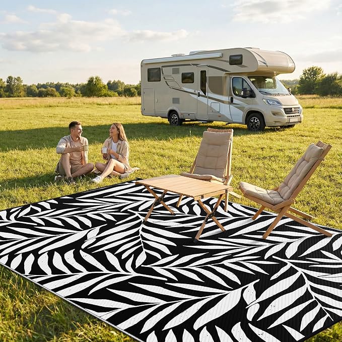 Smiry Outdoor Rug 8x10 ft, Waterproof Reversible Plastic Straw Rugs, Outdoor Area Rug with Leaf Pattern, Outside Floor Mat for Patio, Backyard, Deck, Picnic, Beach, Camping, Black & White
