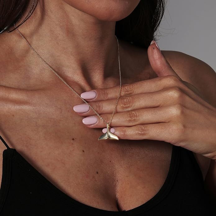 Collner 14K Gold Heart Pendant Necklace for Women Dainty Star Necklace Tiny Evil Eye Choker Necklace Boho Crescent Moon Necklace Minimalist Jewelry