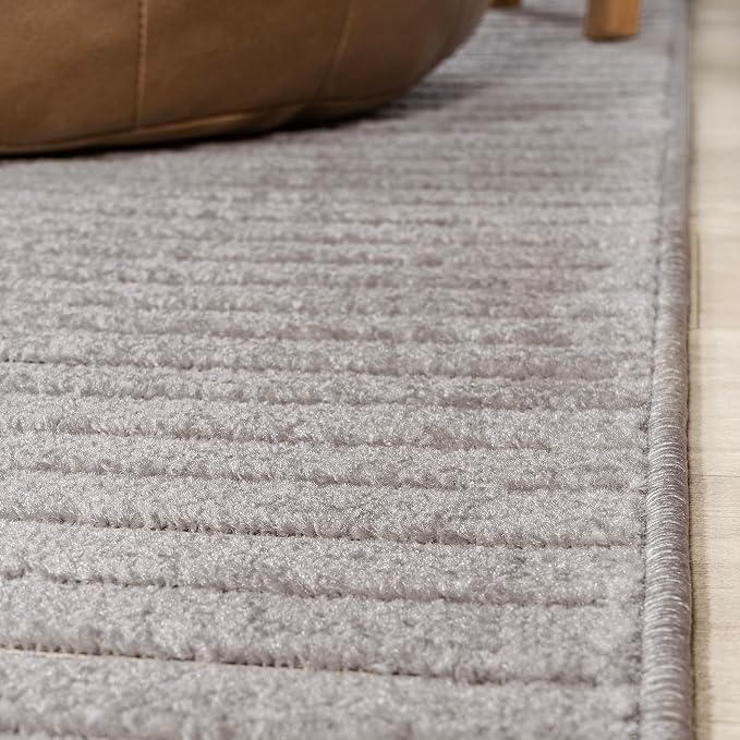 JONATHAN Y Hallie High-Low Curve Gray/Ivory Indoor/Outdoor Area Rug, 6x9, Minimalist, Pet Friendly, Non-Shedding, Stain Resistant, Hose-Washable for Backyard, Patio, Porch (SCN100A-6)