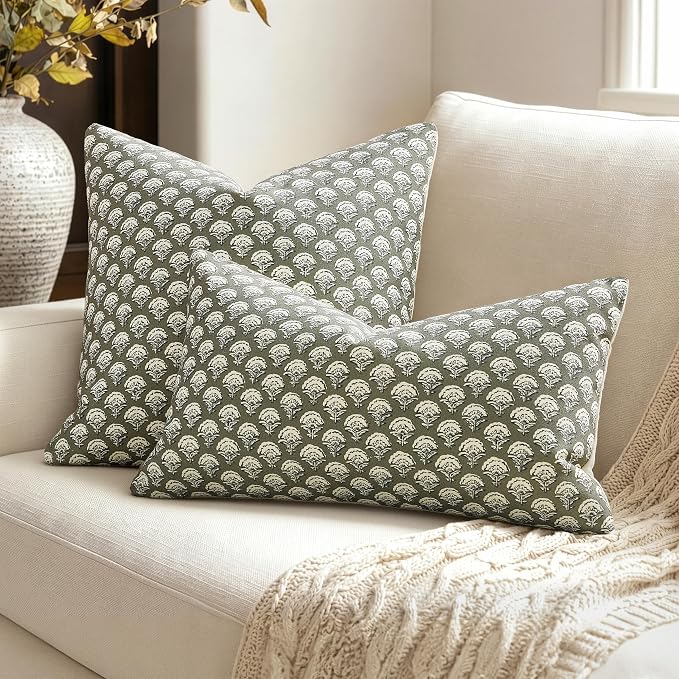 MIULEE Set of 2 Decorative Floral Lumbar Pillow Covers Neutral Vintage Throw Pillows Block Print Boho Farmhouse Cushion Covers for Modern Home Decor Couch Sofa Bed Living Room, 12x20 Inch, Sage Green