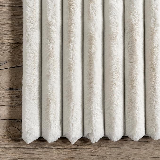 nuLOOM Kai Off White Striped Washable Area Rug, 4' x 6' | Nuloom Kai Striped 4' x 6' Machine Washable Area Rug for Living Room Bedroom Dining Room, Off White