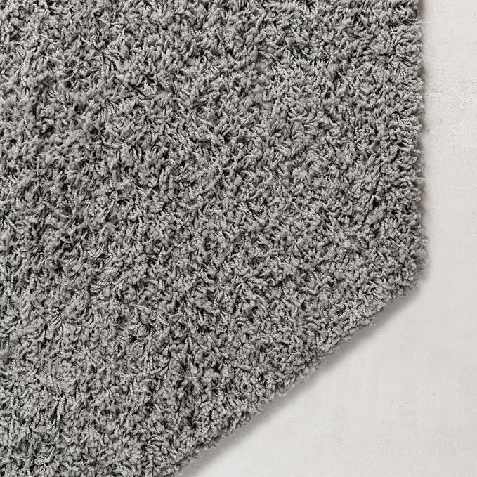 Unique Loom Solid Shag Collection Area Rug (6' 1" Octagon, Cloud Gray)