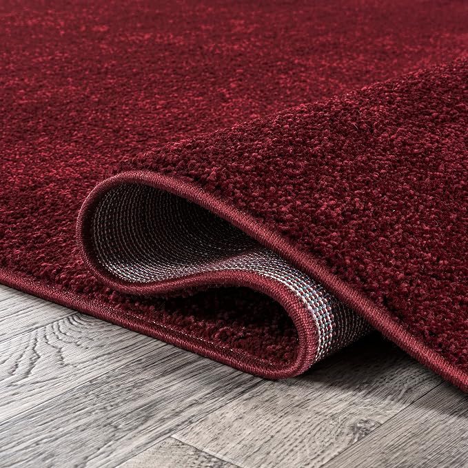 JONATHAN Y Haze Solid Low-Pile Dark Red 5x8 Oval Indoor Area Rug, Coastal,Bohemian,Minimalist,Classic, Easy-Cleaning for Living Room,Bedroom,Kitchen,Pet Friendly,Non-Shedding (SEU100Q-5OV)