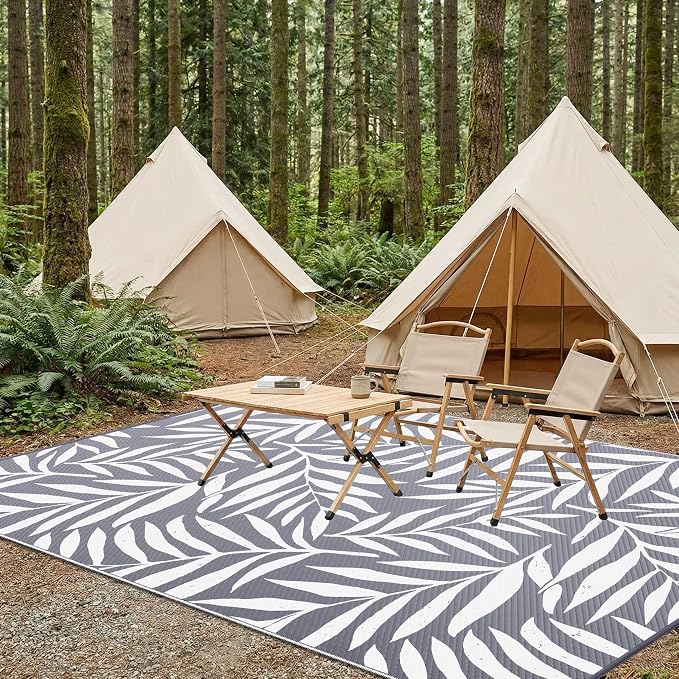 Smiry Outdoor Rug 6x9 ft, Waterproof Reversible Plastic Straw Rugs, Outdoor Area Rug with Leaf Pattern, Outside Floor Mat for Patio, Backyard, Deck, Picnic, Beach, Camping, Grey & White