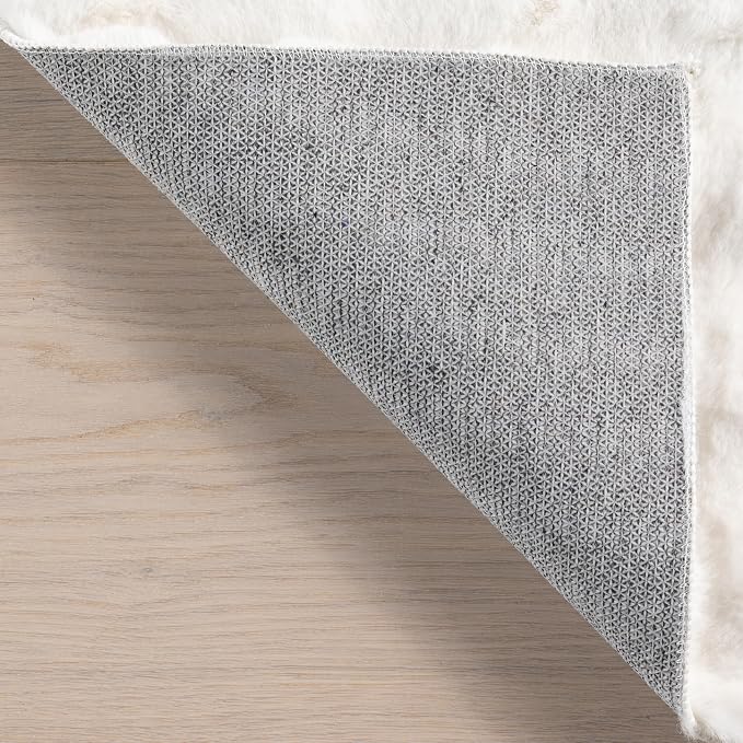 nuLOOM Jeni Off White Checkered Washable Area Rug, 4' x 6'