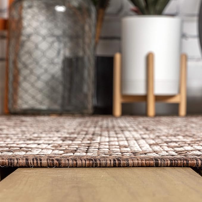 JONATHAN Y Vintage Filigree Indoor Outdoor Round Area Rug 9 Ft Taupe/Espresso, Madrid Textured Weave for Backyard, Patio, Porch, Easy-Cleaning, High Traffic, Pet-Friendly, Non-Shedding (SMB107C-9R)