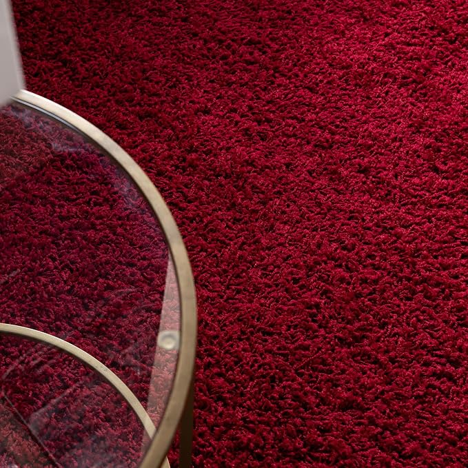 Unique Loom Solid Shag Collection Area Rug (3' 3" x 5' 3" Oval, Cherry Red)