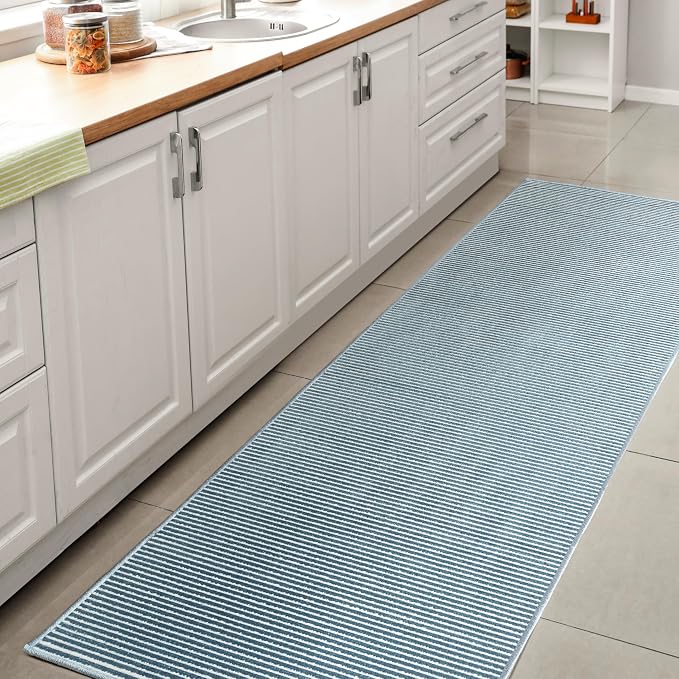 JONATHAN Y Cole Pinstripe High-Low Blue/White Runner Rug, 2x8, Modern, Minimalist, Easy-Cleaning for Living Room, Bedroom, Kitchen, Pet Friendly, Non-Shedding (CAR101B-28)