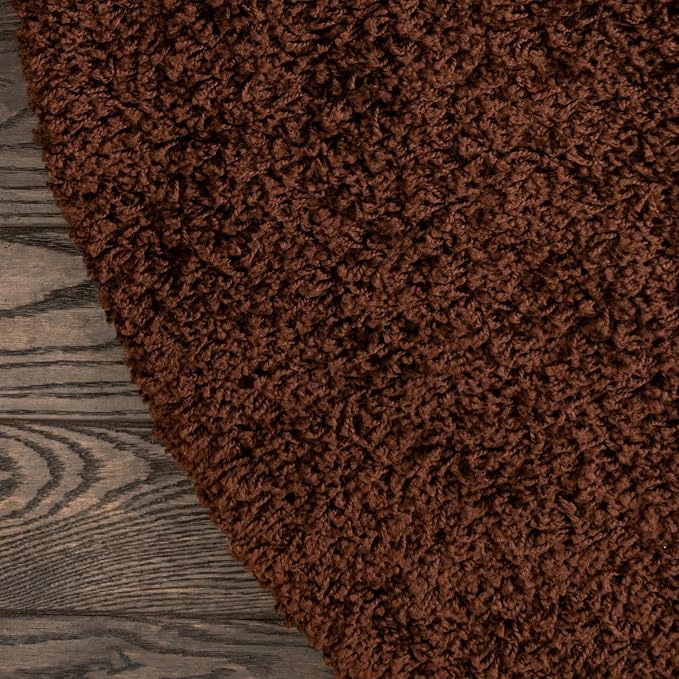 Unique Loom Solid Shag Collection Area Rug (7' 1" Round, Chocolate Brown)