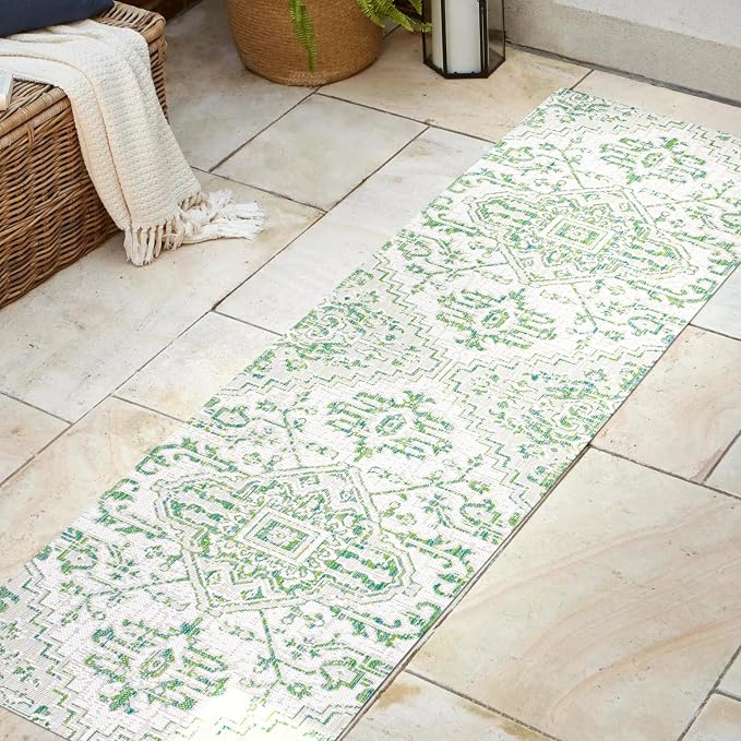 JONATHAN Y Boho Medallion Indoor Outdoor Runner Rug 2X8 Green/Cream, Estrella Textured Weave for Backyard, Patio, Porch, Easy-Cleaning, High Traffic, Pet-Friendly, Non-Shedding (SMB105G-28)