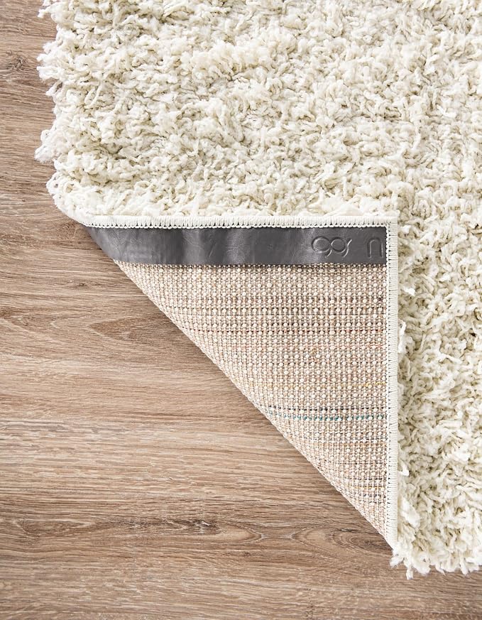 Unique Loom Solid Shag Collection Area Rug (5' 3" x 8' Rectangle Pure Ivory)