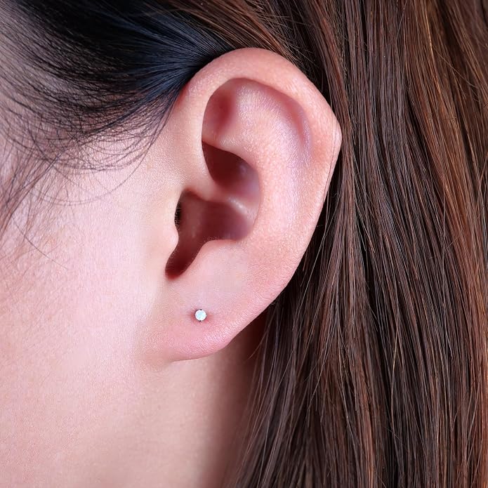 Limerencia 2Pcs 18g Titanium Internally Threaded Tragus Piercing Jewelry Nose Studs Flat Back Earrings Labret, Lip, Helix, Cartilage, Conch, Medusa Piercing for Women Men Sensitive Ears