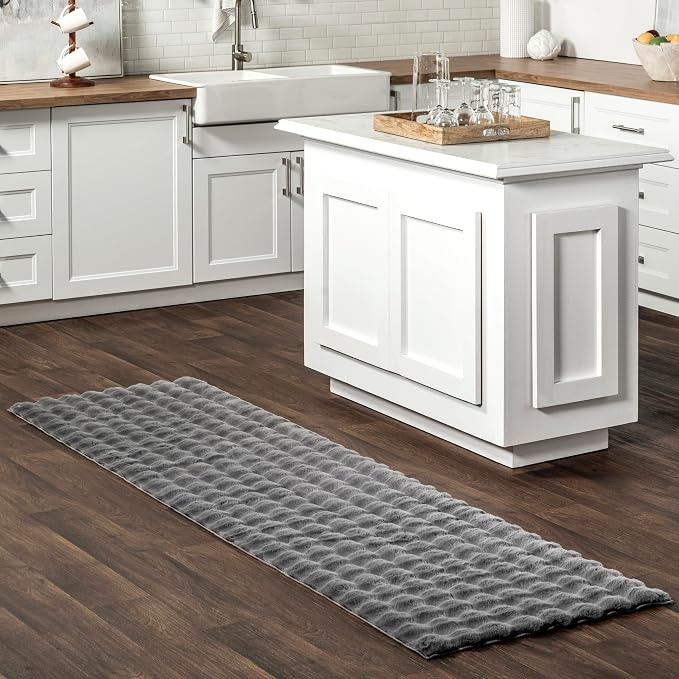 nuLOOM Jeni Dark Grey Checkered Washable Runner Rug, 2' x 6' | Nuloom Jeni Checkered 2' x 6' Machine Washable Runner Rug for Living Room Bedroom Dining Room Entryway Hallway, Dark Grey