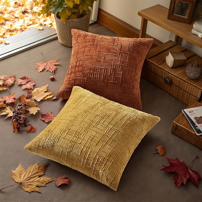 decorUhome Textured Chenille Throw Pillow Covers 18x18 Set of 2 Rust | Fall Modern Farmhouse Soft Cozy Slubby Couch Pillow Cases Boho Decorative Pillow Cases for Bed Sofa Living Room Home Decor