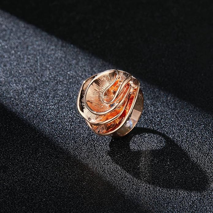 Mytys Cocktail Rings for Women Fashion 18K Gold Plated & Silver Flower Statement Ring Wedding Engagement Party Jewelry Gift