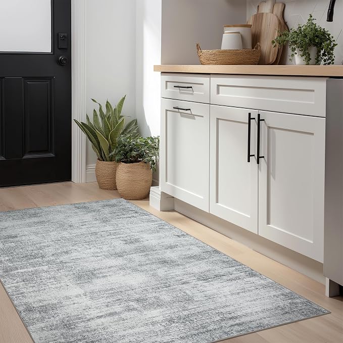 BILEEHOME Light Gray Washable Bathroom Rug 2x3 Modern Soft Rugs for Entry | Grey Samll Carpet, Aesthetic Abstract, Low Pile Non Slip, for Under Bed Bedside Kitchen Laundry Room, Floor Protector 2 x 3