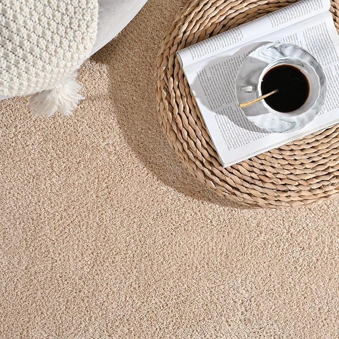 Gifeas Large Ultra Soft Modern Area Rugs for Living Room Bedroom, 7x10 Feet Beige Thickened Memory Foam Indoor Solid Minimalist Carpets, Non-Slip Comfy Rug for Boys Girls Nursery Room Home Decor