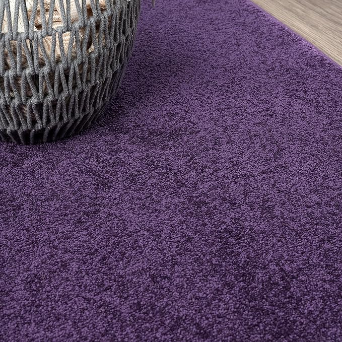 JONATHAN Y Haze Solid Low-Pile Purple 4x6 Oval Indoor Area Rug, Coastal,Bohemian,Minimalist,Classic, Easy-Cleaning for Living Room,Bedroom,Kitchen,Pet Friendly,Non-Shedding (SEU100N-4OV)