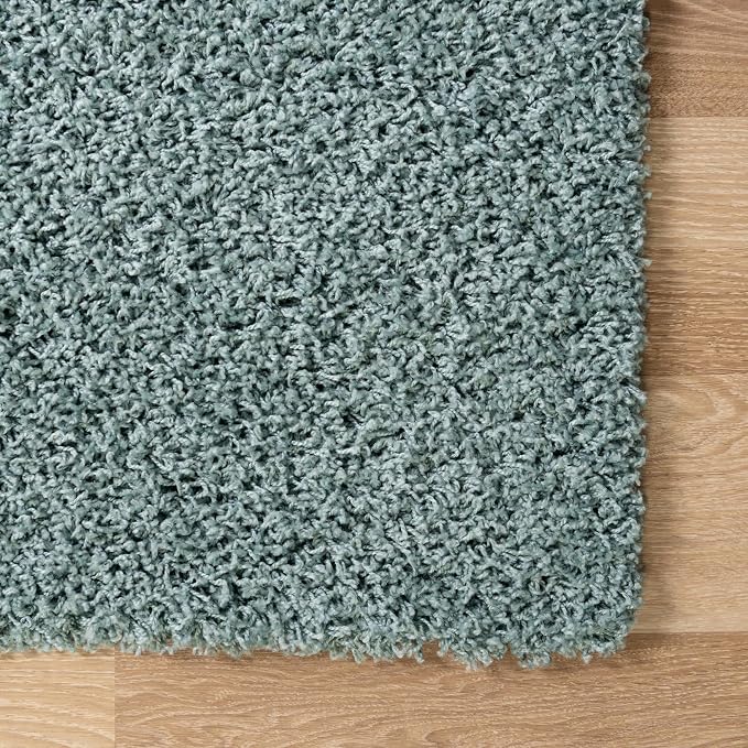Unique Loom Solid Shag Collection Area Rug (6' 1" x 9' Rectangle, Light Slate Blue)
